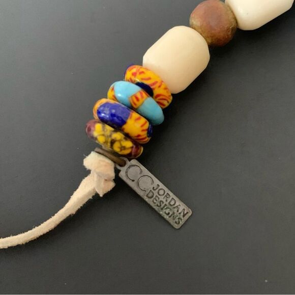 Oyster Shell Trade Bead Necklace - Picture 5 of 7